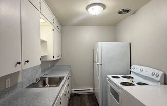 1 bed, 1 bath, 536 sqft, $1,175, Unit 9