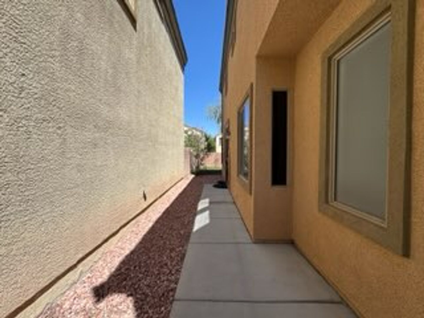 Charming 4 bedroom affordable in North Las Vegas