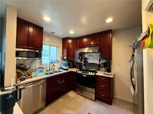 10614 Eastborne Ave Apt 203