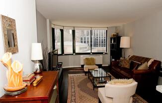 295 GREENWICH ST