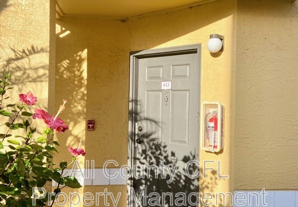 5773 GATLIN AVE 