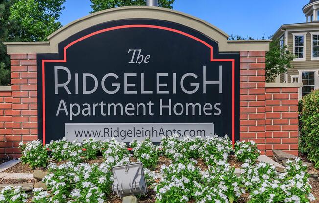 Landscaping at The Ridgeleigh at Van Dorn in Alexandria, VA