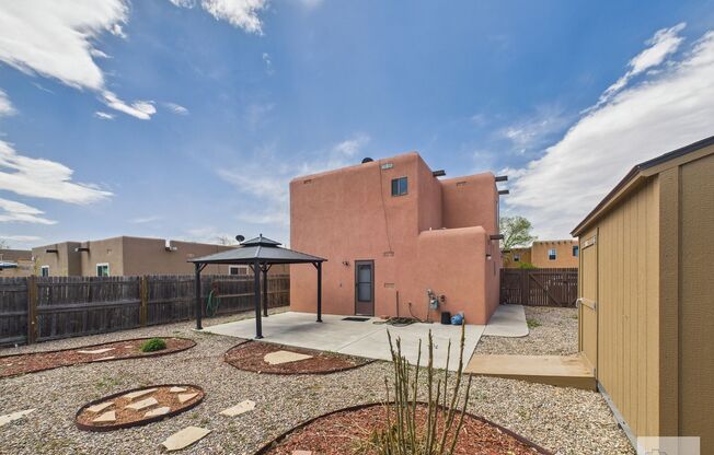 Bright & Updated 2BR Home with Landscaped Yard Near Shopping & Hospitals