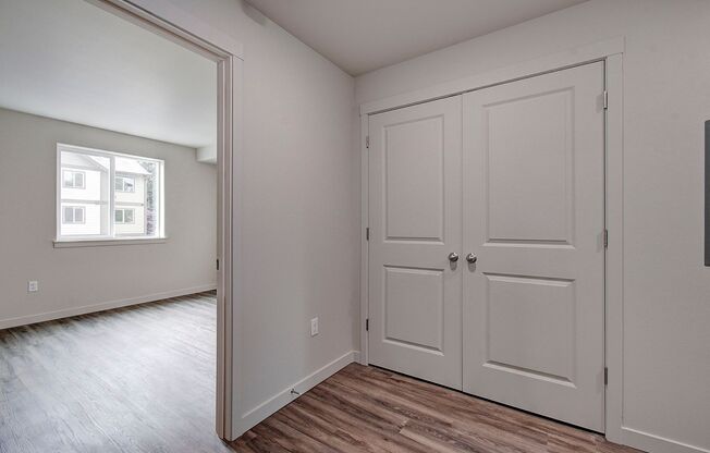 1 bed, 1 bath, $1,395, Unit 107