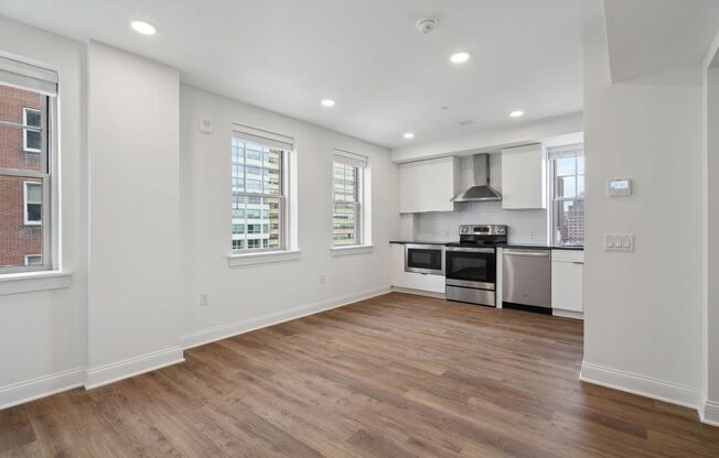 1 bed, 1 bath, 764 sqft, $2,930, Unit 201