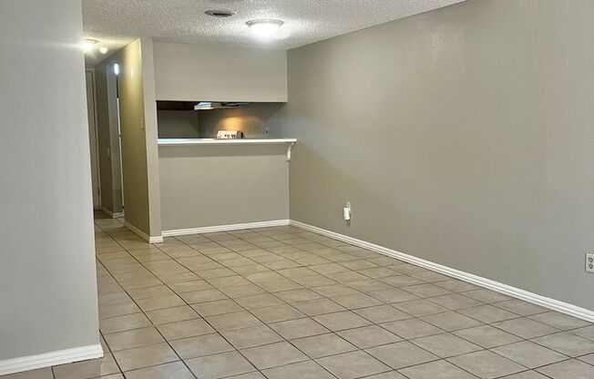 861 Nutmeg Place Unit 16  - Newly Remodeled!!