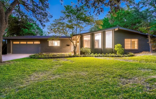 Central Austin Mid-Century with Pool!