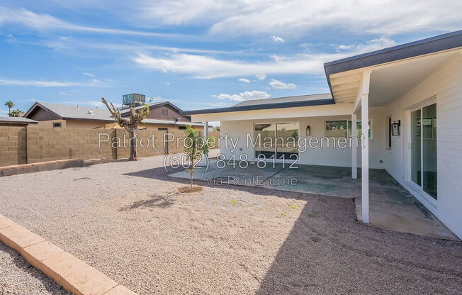 3 beds, 2 baths, 1,895 sqft, $2,250