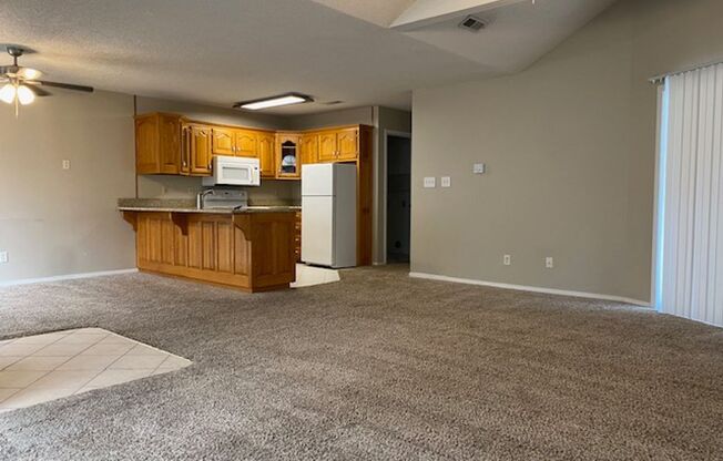 GREAT LOCATION! 2 BEDROOM 2 BATH DUPLEX IN JOPLIN FOR RENT-$1125 RENT-$1125 DEPOSIT