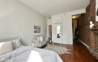 Studio, 1 bath, $2,100, Unit 5E