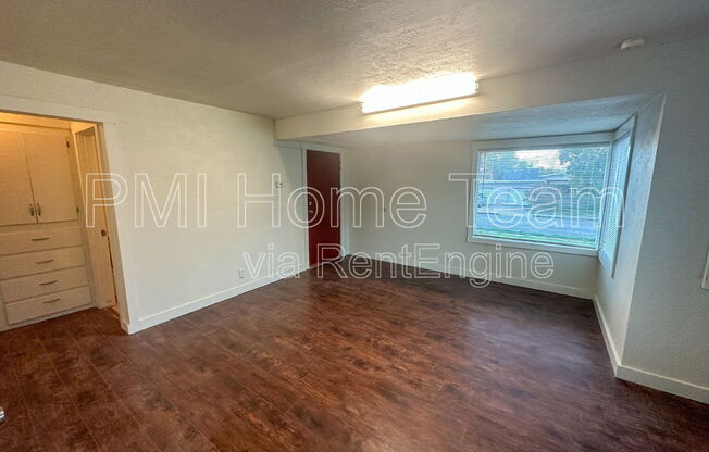 889 BEL MAR DR