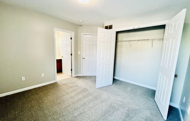 2 beds, 2.5 baths, 1,200 sqft, $1,595, Unit 110