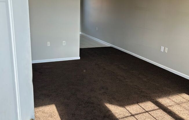 81 Crowe Avenue