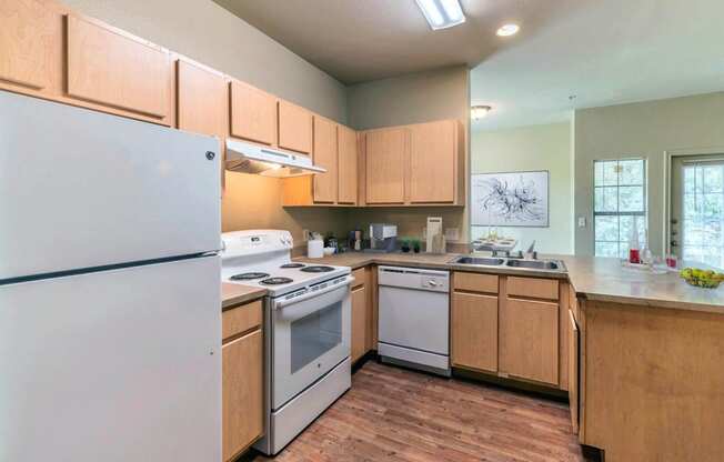 Highland Hills_Model Apartment Kitchen