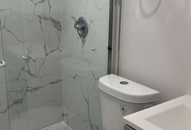 224 SW 4 Ave | Downtown Miami (Flagler area / west side of CBD)