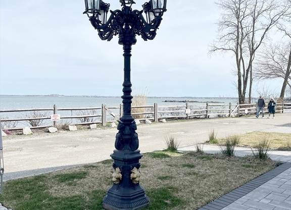 153 BAYSIDE RD
