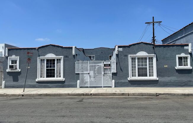1565 S Hobart