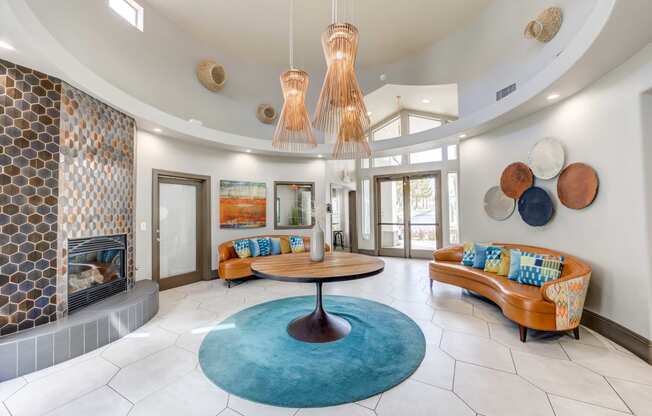 Welcome to Sunstone Apartments