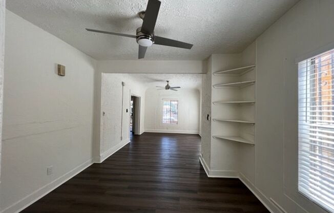 3 beds, 1 bath, $3,495, Unit 1441