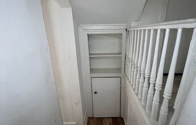 2211-13-15 Spruce Street