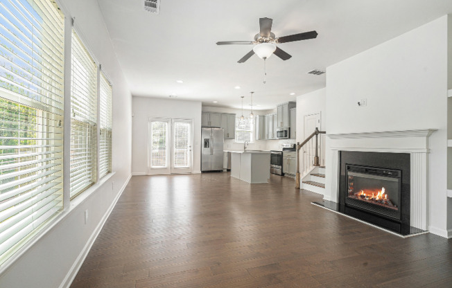5581 OAK BND PL