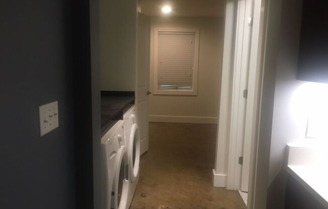 1 bed, 1 bath, 465 sqft, $1,165, Unit Apt 119
