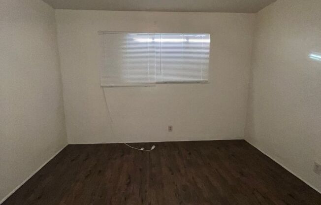 1 bed, 1 bath, $950, Unit 429