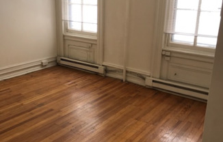 1902 Spring St 2R