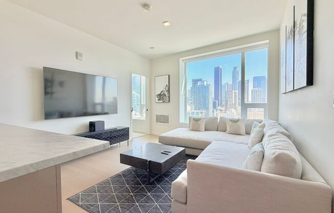 2 beds, 2 baths, $4,295, Unit UNIT 2004