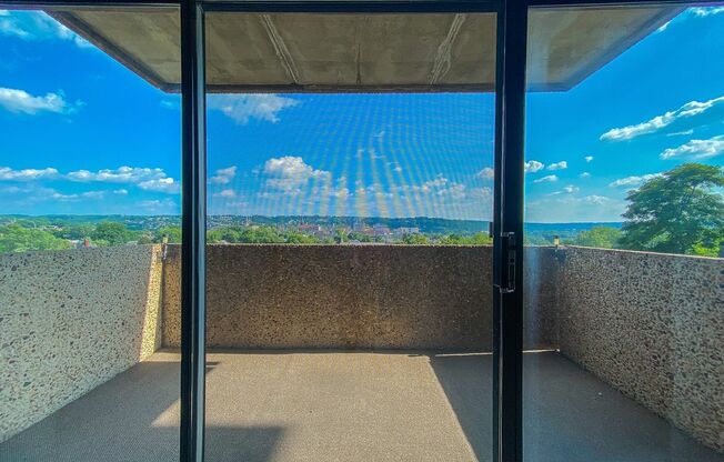 2 beds, 2 baths, 940 sqft, $1,199, Unit TH 711