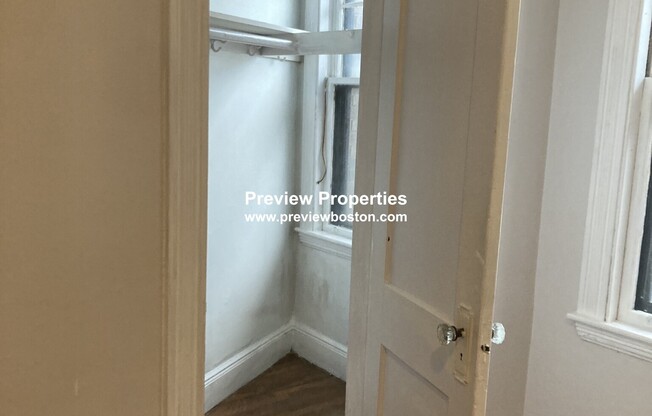 28 Sidlaw Rd Apt 11