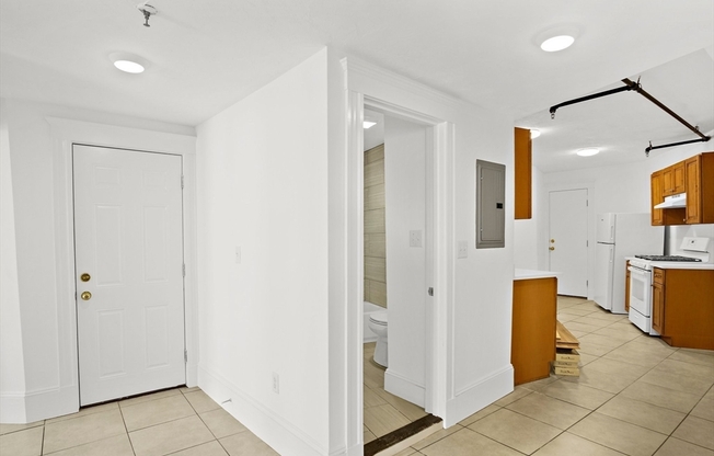 2 WALNUT ST