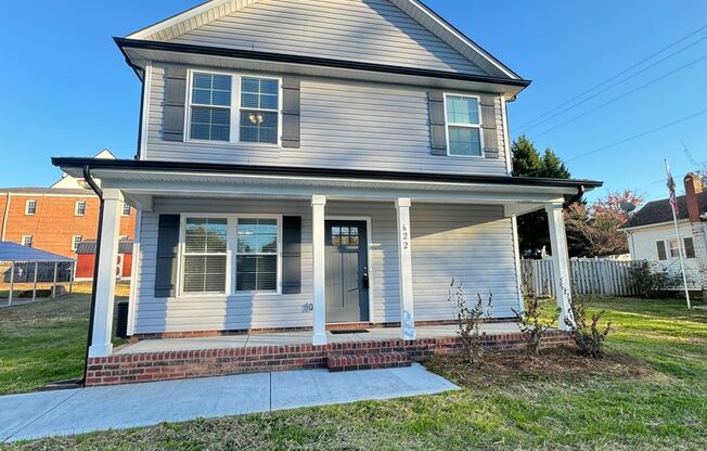 Newly Constructed 3 bed 2.5 bath home! Very Close to Downtown Kannapolis