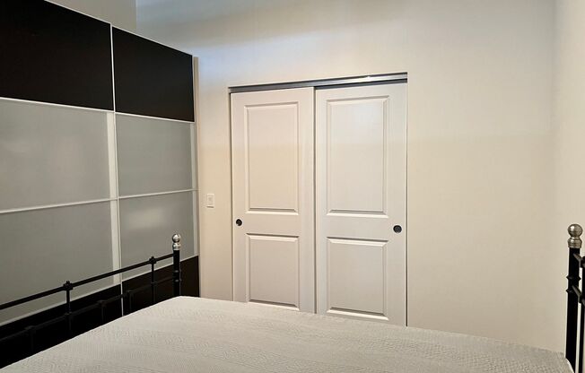 2 beds, 2 baths, $3,200, Unit UNIT 1107