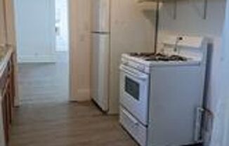 1 bed, 1 bath, $900