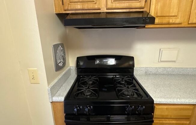 2 beds, 1.5 baths, 1,050 sqft, $1,820, Unit 3400 #303