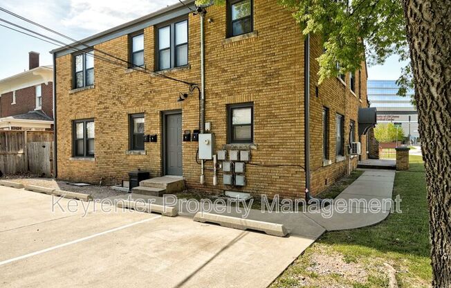 701 NE 14 ST