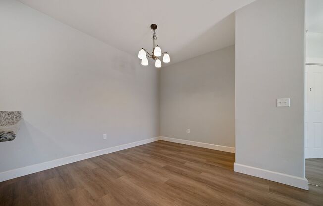 3 beds, 2 baths, 1,189 sqft, $2,395, Unit 306-71