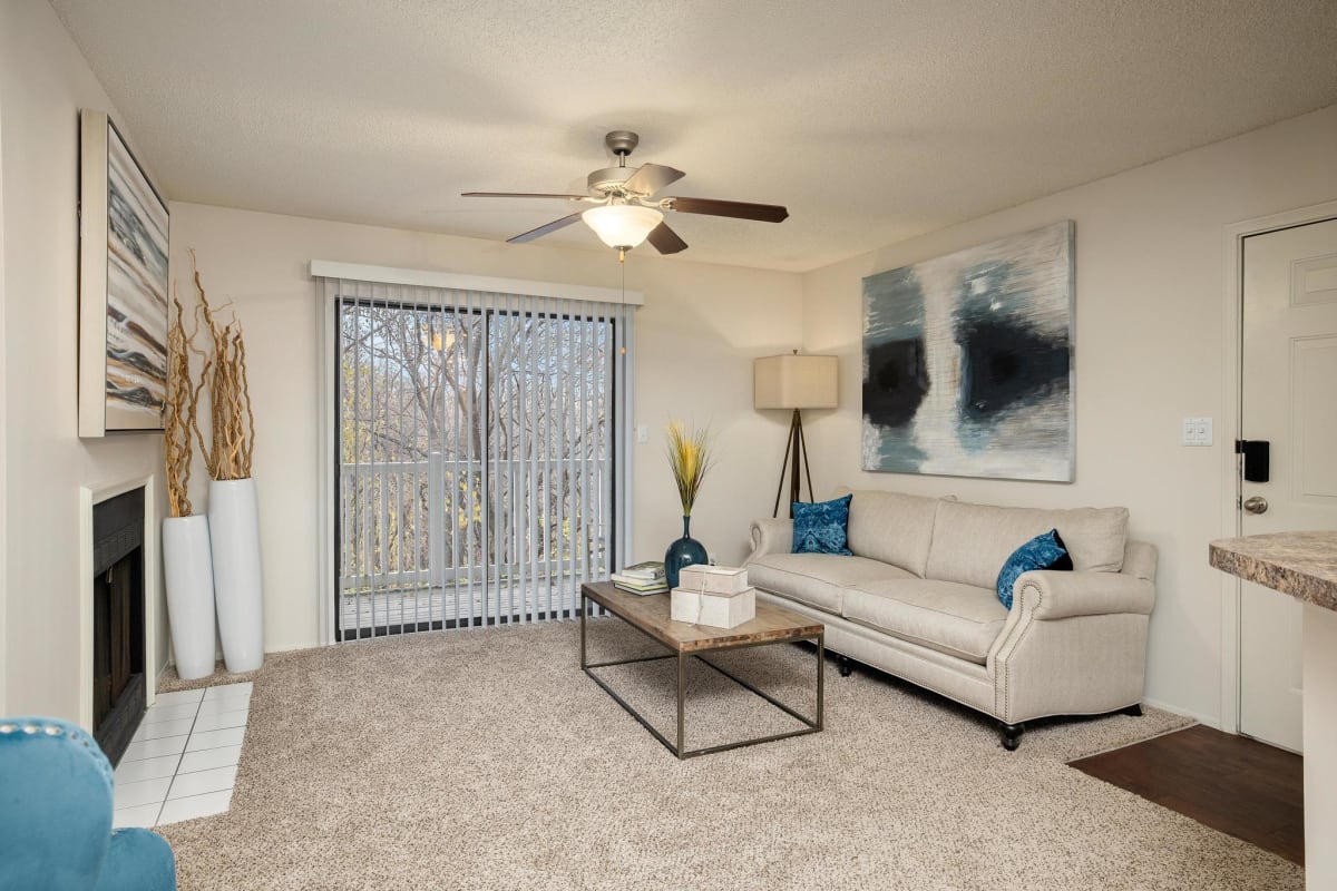 Welcome to Our Apartments in Shawnee, KS