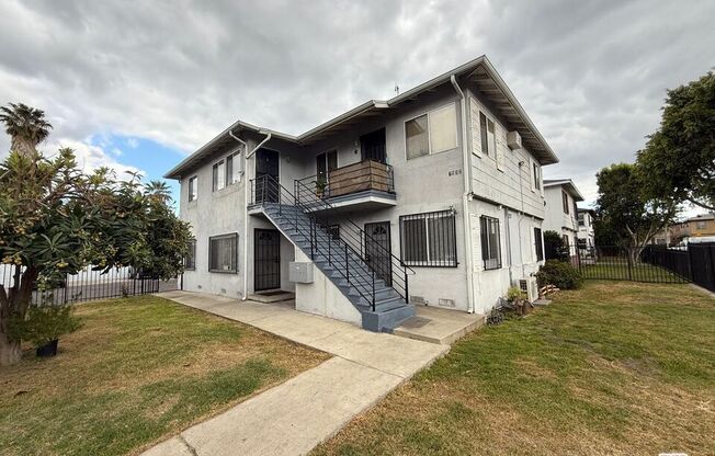 7932 BRIMFIELD AVE