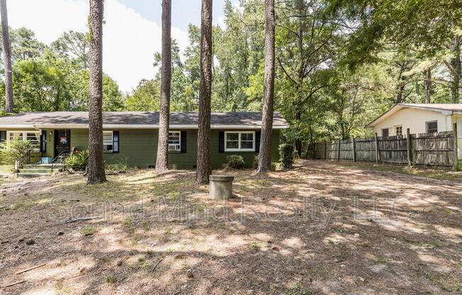 722 WOODLAND RD