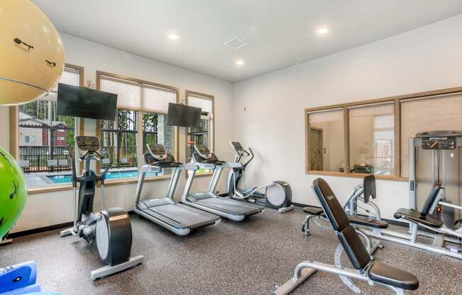 community-fitness31100x700