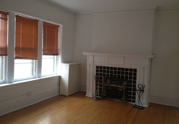 212 N OAK PARK AVE