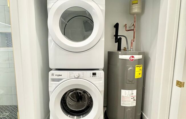 1 bed, 1 bath, 527 sqft, $1,295, Unit 222