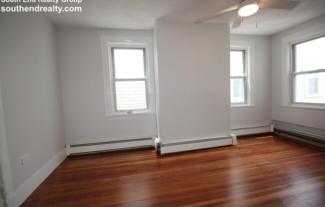 12 ALBION PL