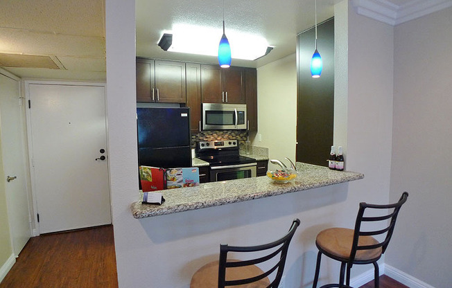 1 bed, 1 bath, 650 sqft, $2,095, Unit 216