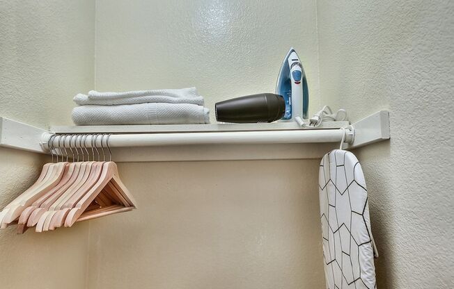 Studio, 1 bath, 277 sqft, $1,145, Unit 222