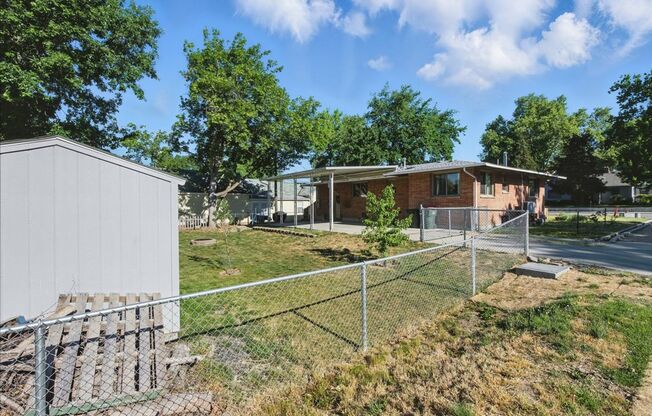 303 W. Pine Ave
