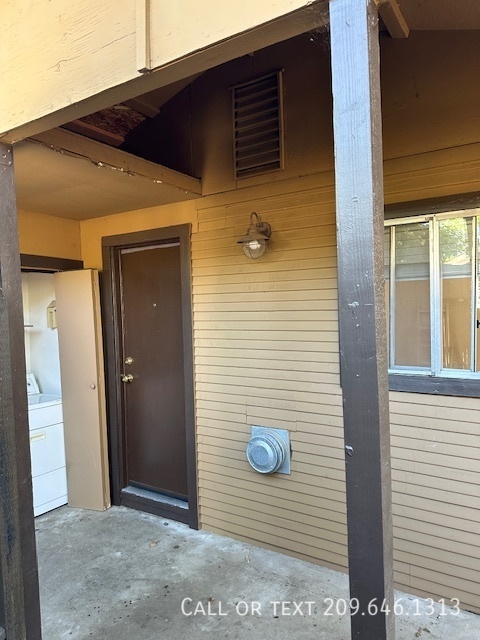 115 1/2 POPLAR