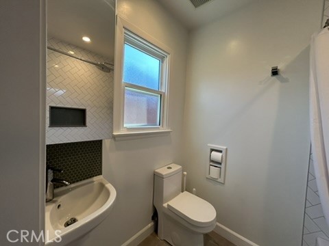 3 beds, 2 baths, 1,800 sqft, $4,600